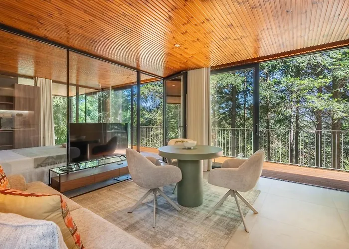 Prendal Eco Living - Minho's Guest Ferienhaus